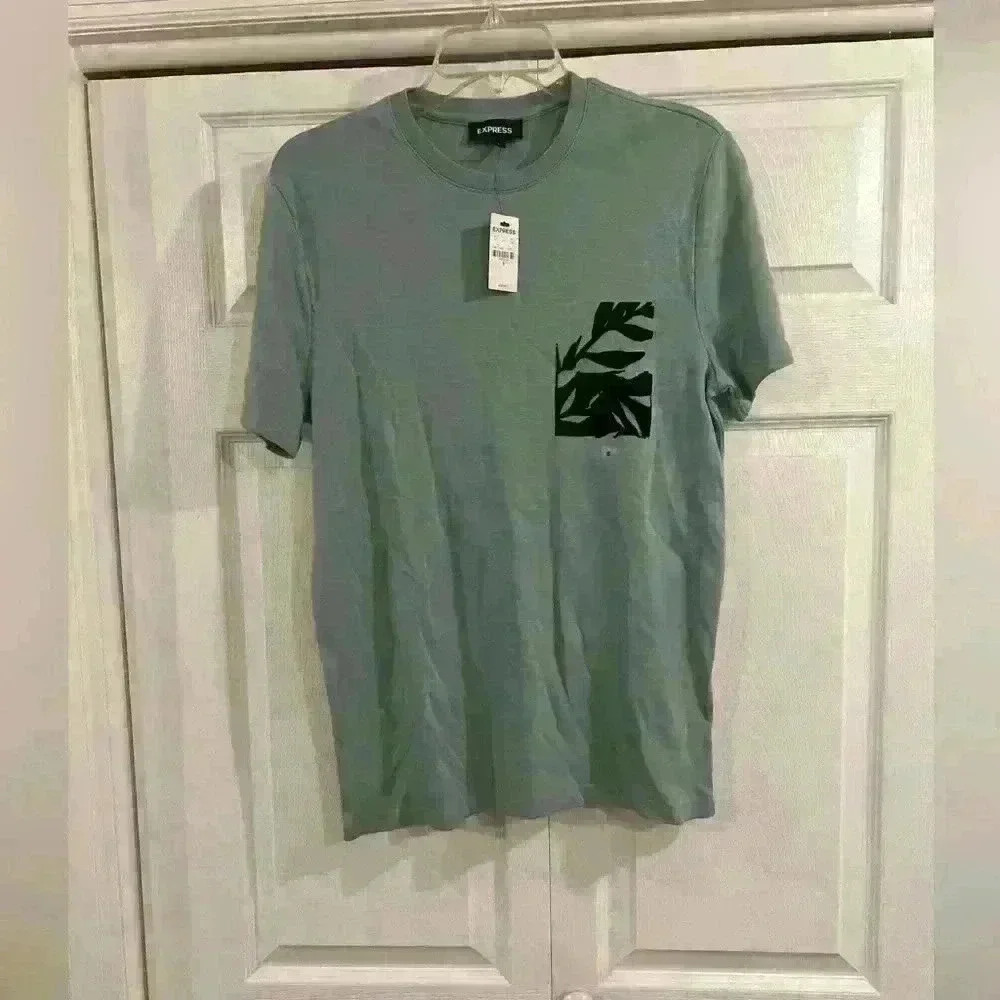 NWT Express blue branch graphic shirt size small - Picture 5 of 6
